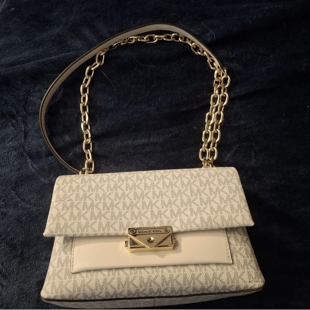 Michael Kors Beige and Gold Shoulder Bag